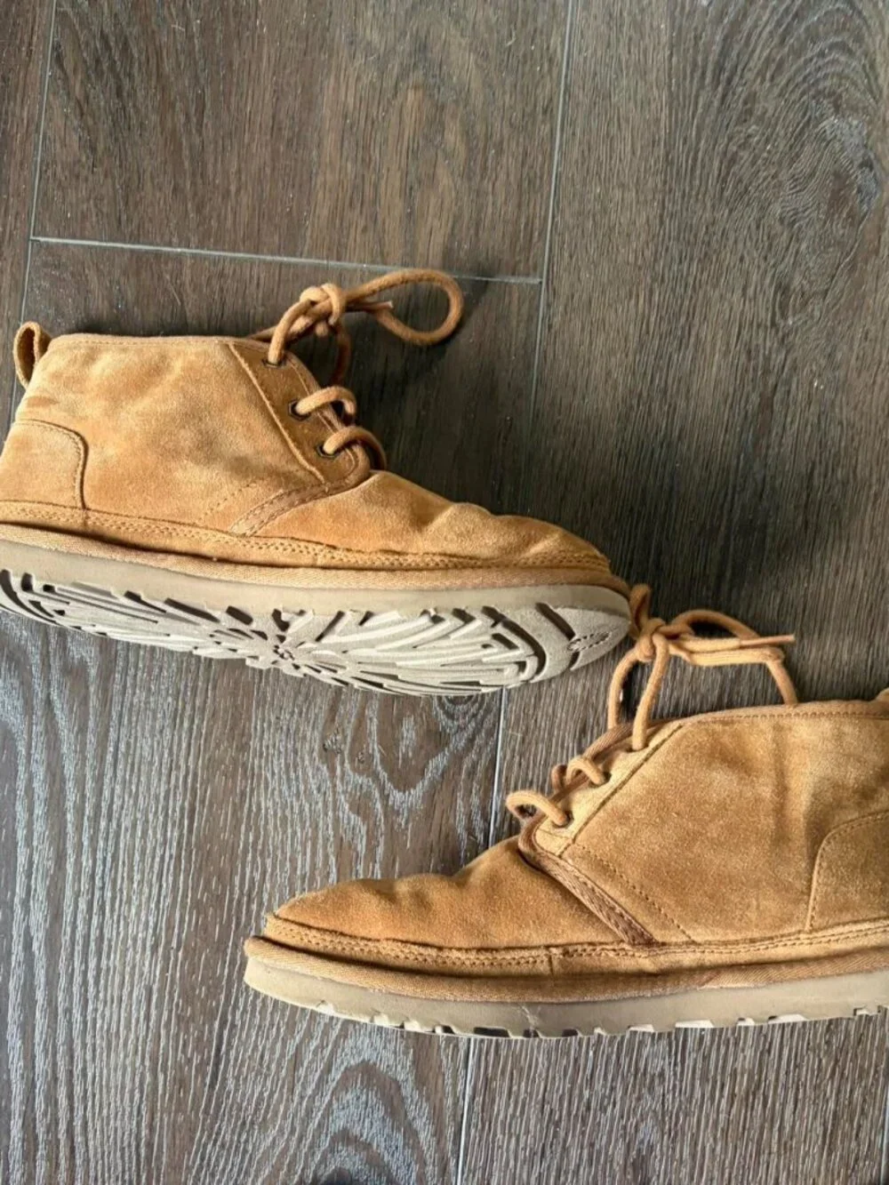 UGG Men's Neumel Chukka Boots in the chestnut colorway, featuring a soft suede